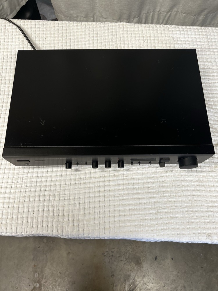 Yamahe CX-630 Preamplifier