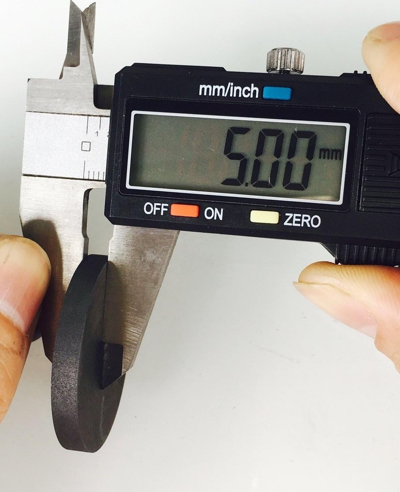 Customizable 40MMx5MM High-Purity Graphite Block for Engineering Applications