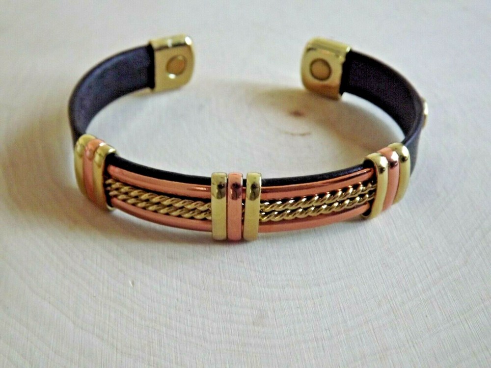 Solid Copper Leather Wrapped Magnetic Bracelet Arthritis Pain Therapy Cuff