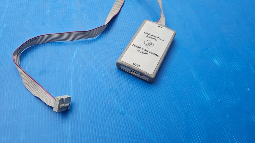 TEXAS INSTRUMENTS USB-TO-GPIO Interface Development Tool USB Adapter