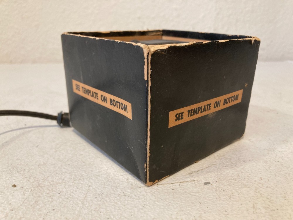 Simpson , Panel DC Volt Meter 3-1/2", Input 0-150V DC