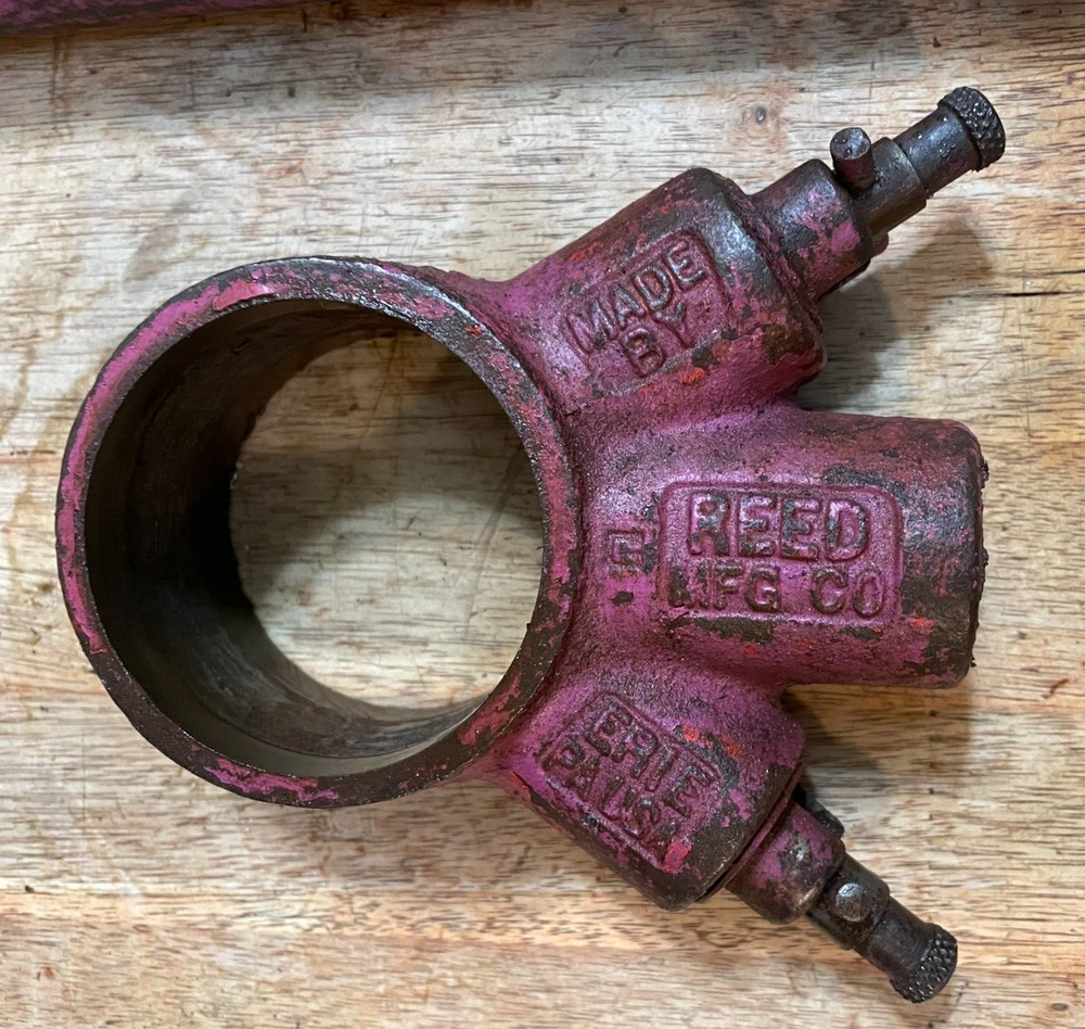 REED #71 RATCHETING PIPE THREADER W/ HANDLE