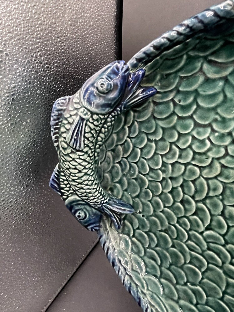 Beautiful Blue/Green Coy Handled Scale Pattern Platter