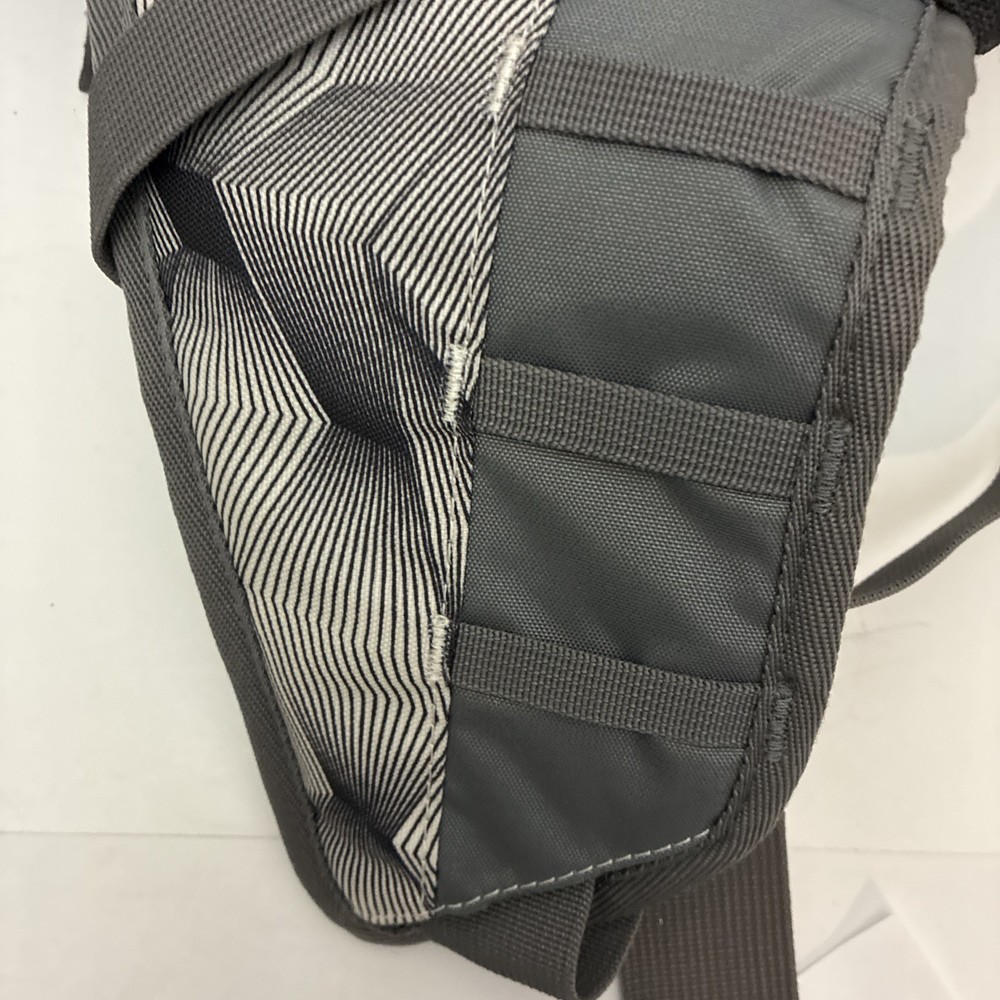 Columbia Bugaboo Stryker Ski Backpack Gray, & Black NWT