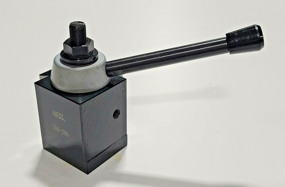 BXA  #250-200 PISTON TOOL POST    Z007