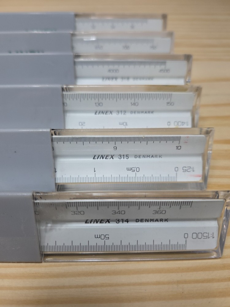 Linex Triangular Graphics Engineering Drawing ruler Lot Of 6 & case Free Shippin