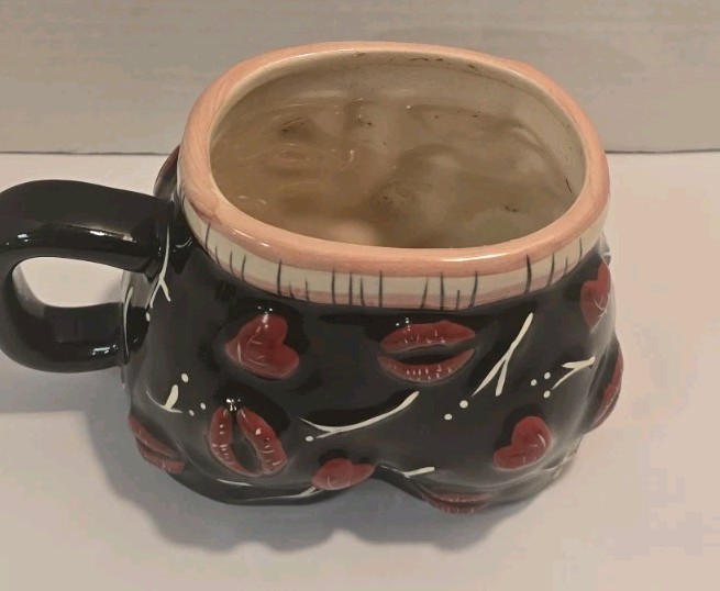 Glazed Lips Boxer Planter Ceramic Decor