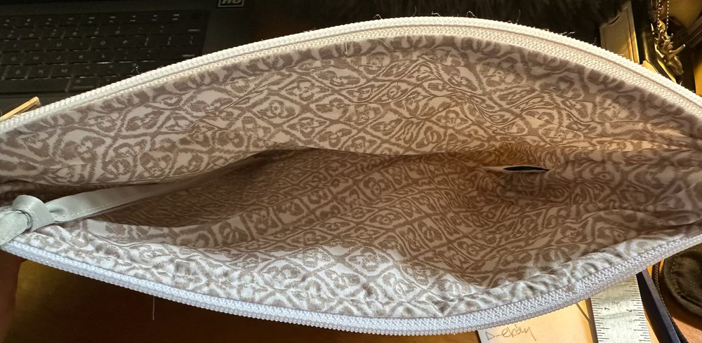 Matouk Schumacher Granada Pattern Quilted Pouch - Dune