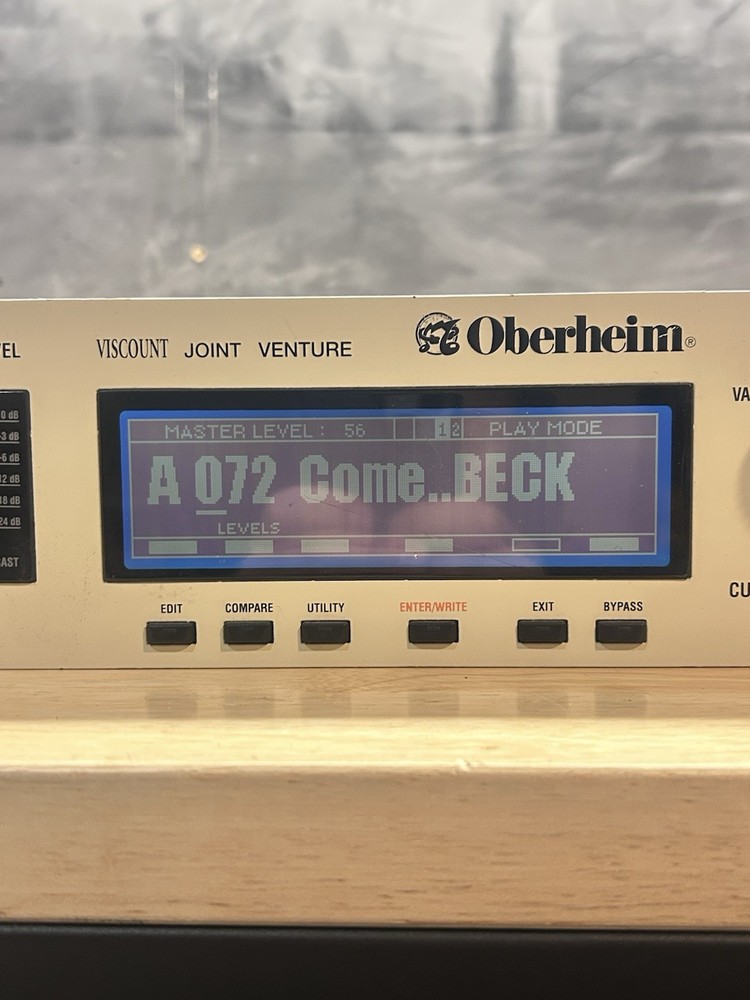 Oberheim GM 1000 Professional Guitar Multi-Effects Processor Rackmount Tested