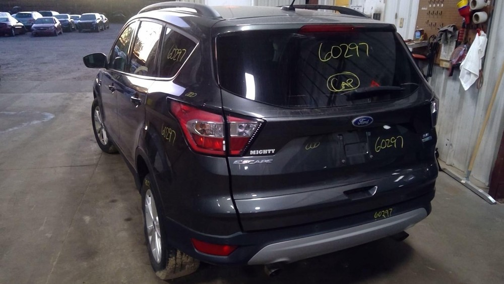 Used Floor Jack fits: 2017 Ford Escape Grade A
