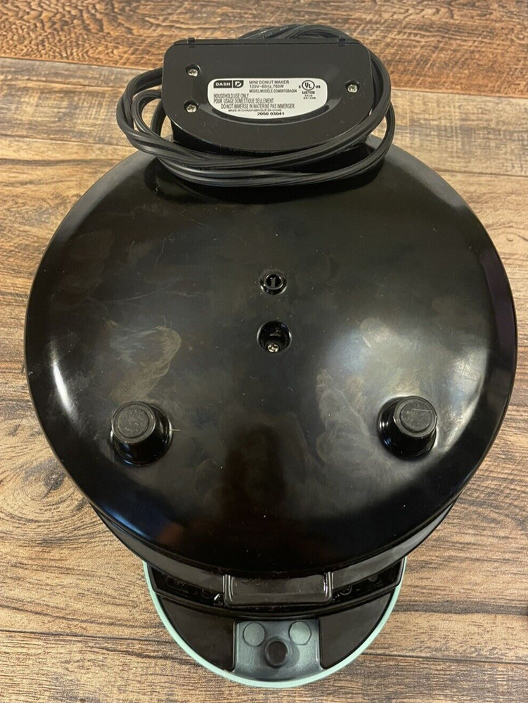 DASH Express Mini 2” Donut Maker Non-Stick Makes 7 Donuts - Tested Works