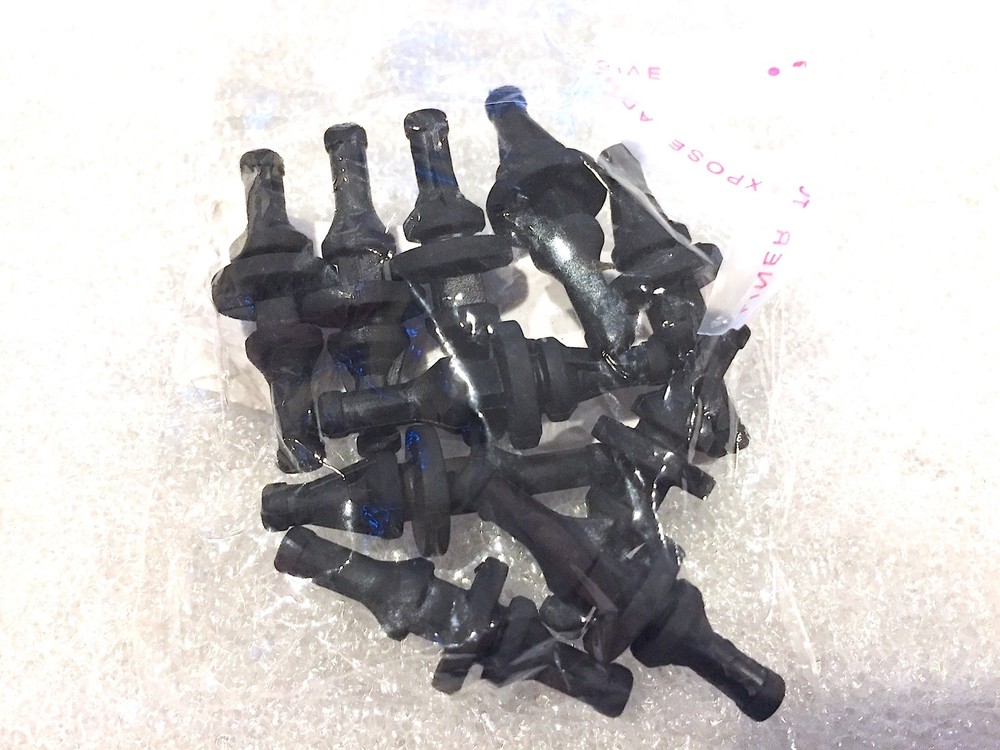 10 pcs Rubber PC CPU Case Fan Screws Rivets Part Mount Holder