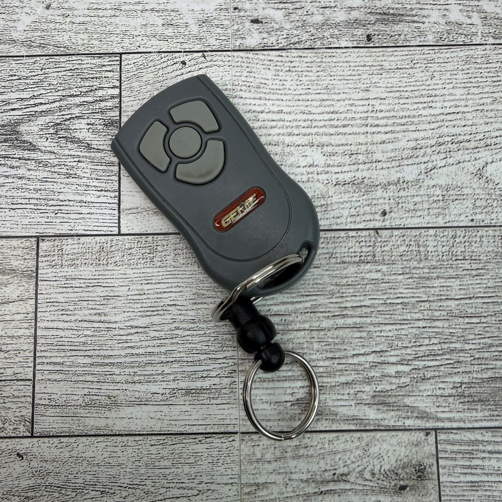 Genie GIT 390-4 Remote Transmitter Needs Battery