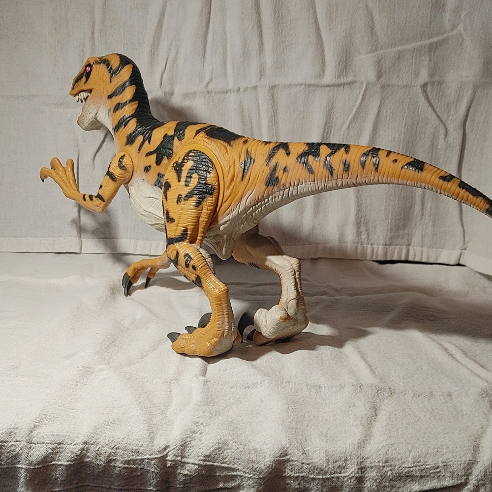 Jurassic Park Dinosaur JP .22