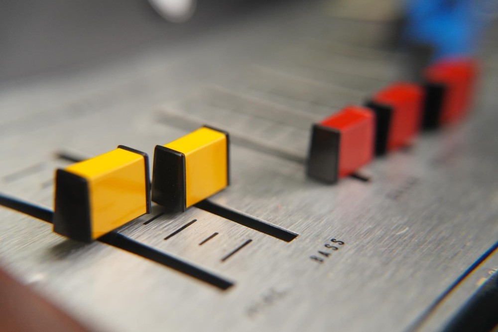 Logan String Melody Synthesizer #57571