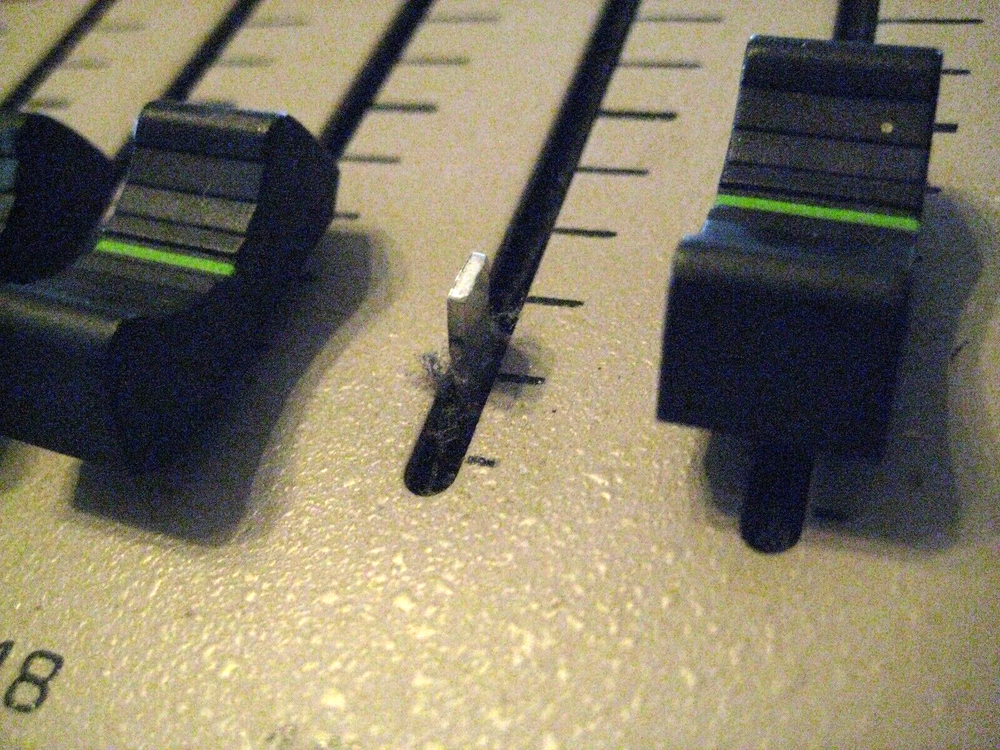 Applied Electronics Analog Lighting Console The Commander C-24 DMX512 Untested