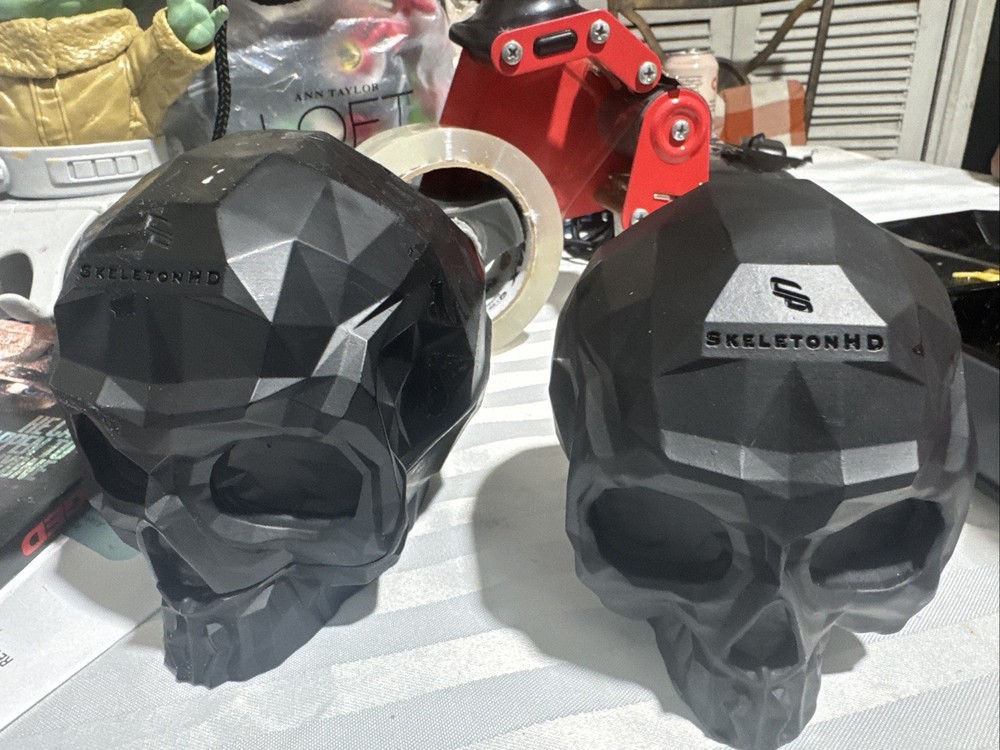 Skeleton HD Black Skull 2x
