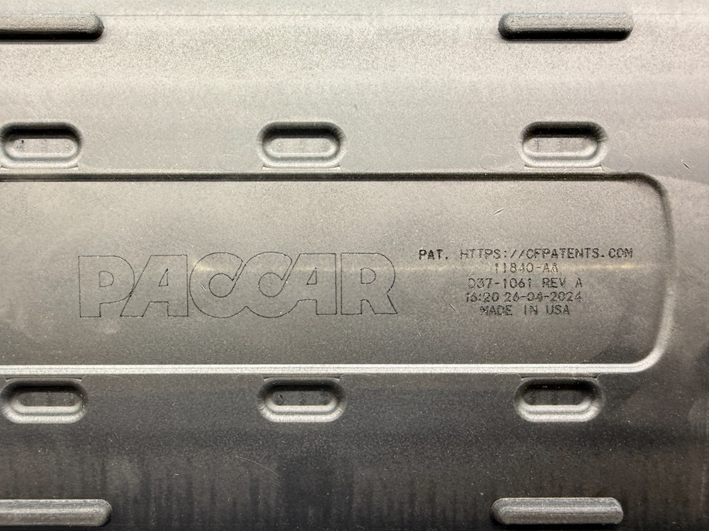 Genuine OEM Paccar D37-1061 Engine Air Filter Element