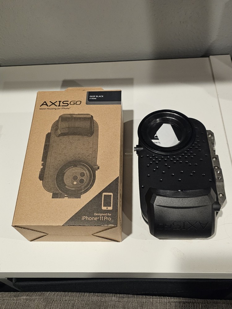 AquaTech AxisGo Water Housing for iPhone 11 Pro (Deep Black) Protective Case