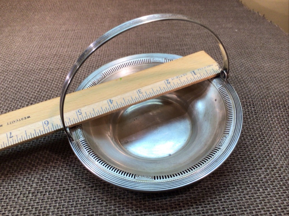 Vintage Sterling Silver Pierced Openwork Round Shape Bowl With Handle 5.5”Dia.