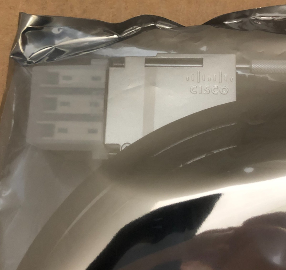 STACK-T1-1M Cisco Catalyst StackWise 1M Stacking Cable 800-40404-01 (LOT OF 5)