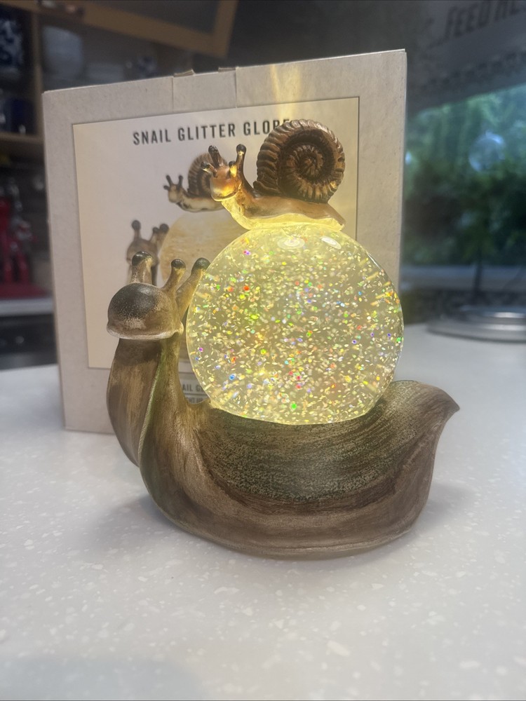 Cracker Barrel Snail Glitter Snow Globe Continual Glitter Motion Cottagecore