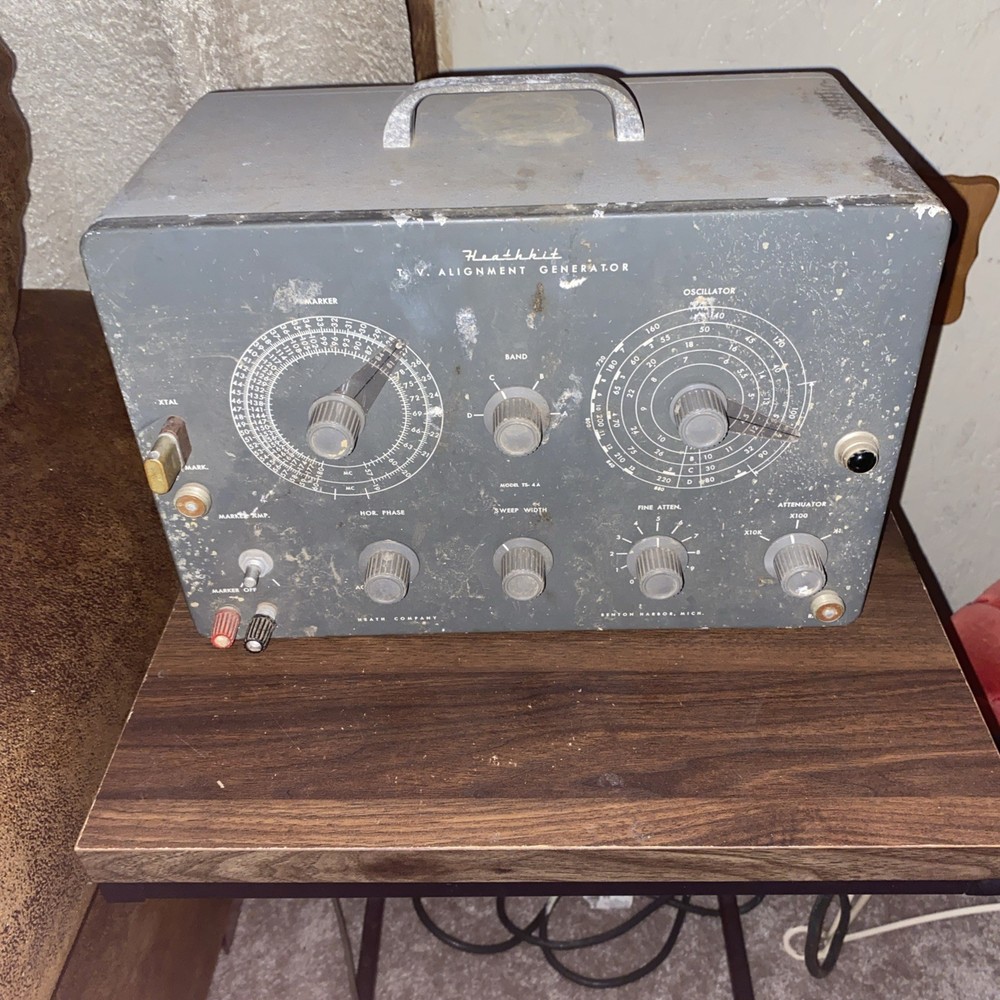 Heathkit TV Alignment Generator