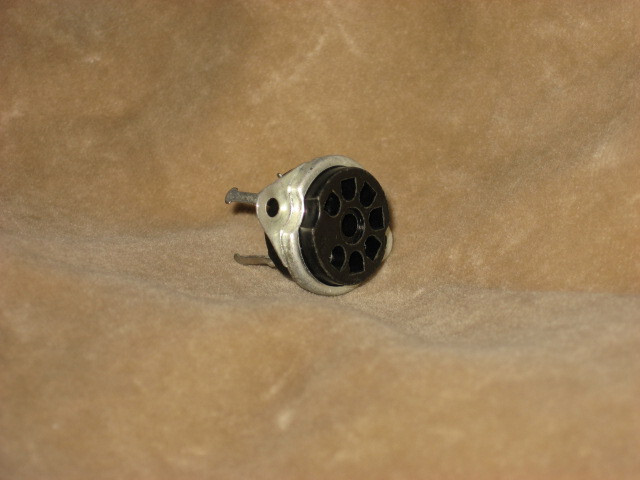 Rectifier Tube Socket, 4 pins in a 7-pin socket , new