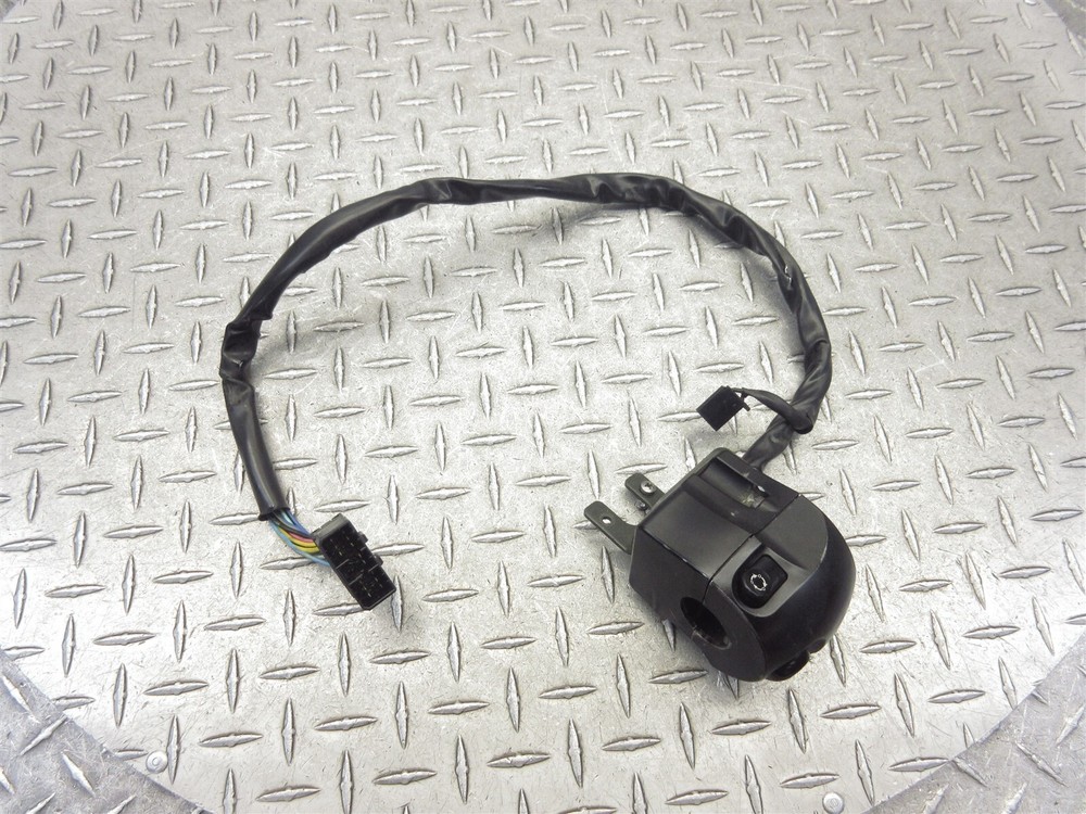 2012 12-16 Victory Vision Tour Left Handlebar Control Switch Handle Bar Button