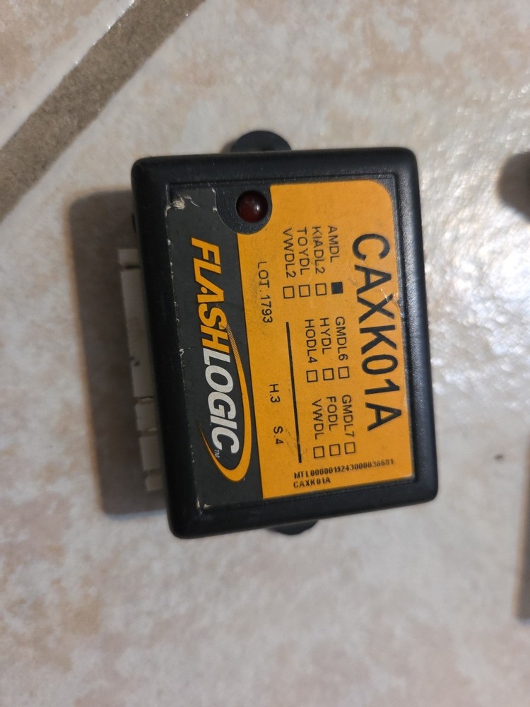 FlashLogic CAXK01A Bypass Module Remote Start Vehicle Interface