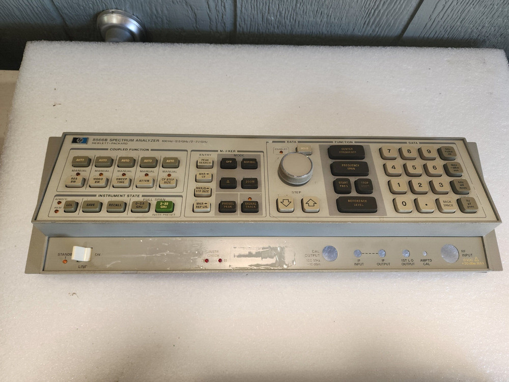 HP/Agilent 8566B Spectrum Analyzer Front Panel Unit #3