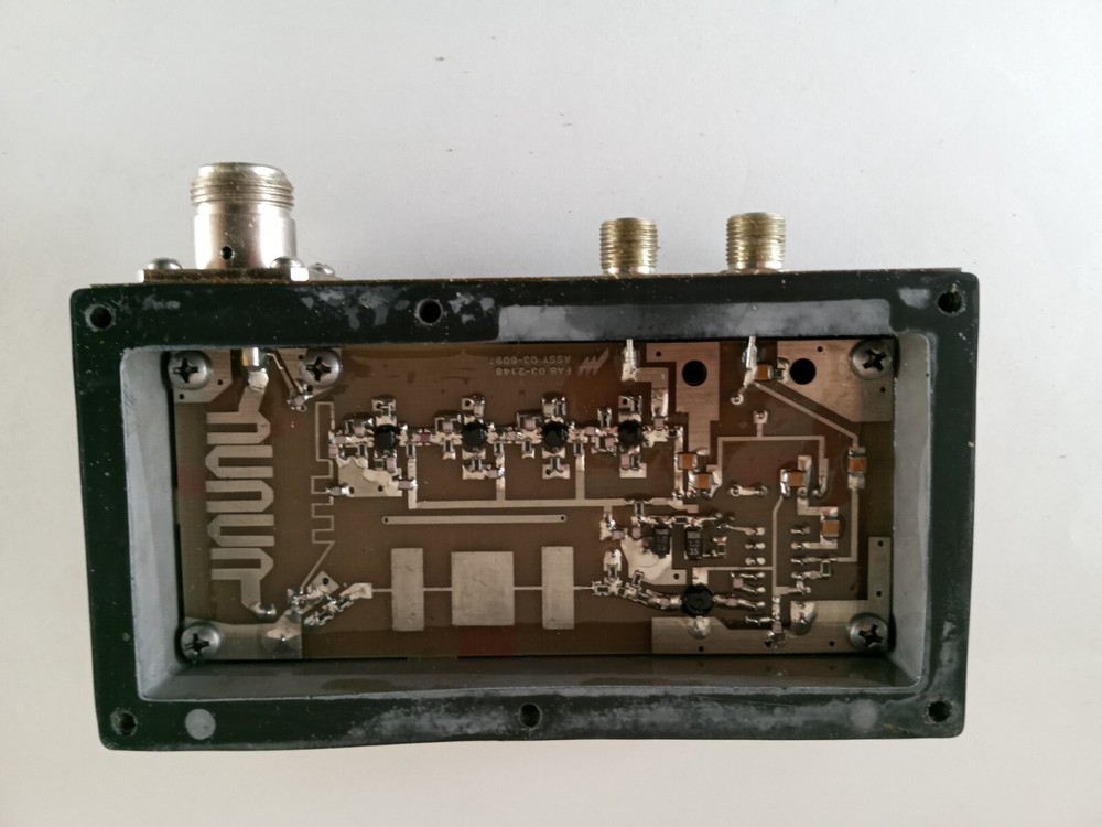 VINTAGE MAGNUM SATELLITE CONVERTER