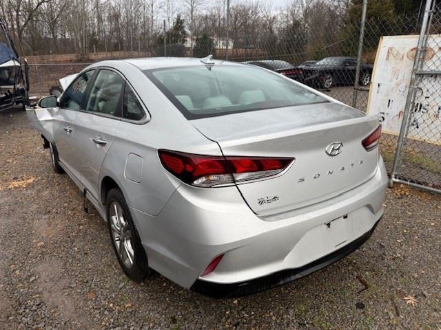 Info-GPS-TV Screen Control Panel And Clock US Built Fits 18-19 SONATA 468725