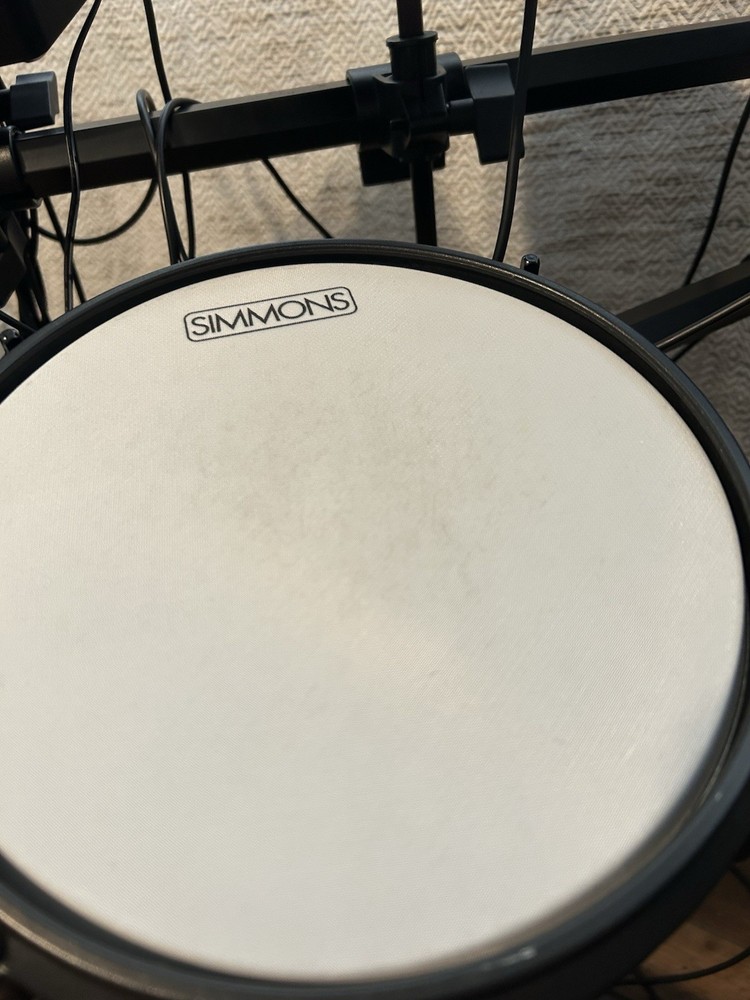 Simmons SD200 Electronic Drum Kit Built-in Effects Pads S200M Module