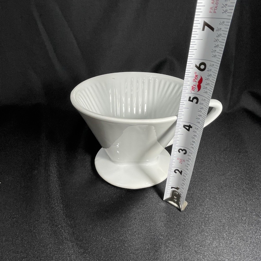 Cilio Porcelain White Coffee Filter/Holder Pour-Over, Medium ~4-5”