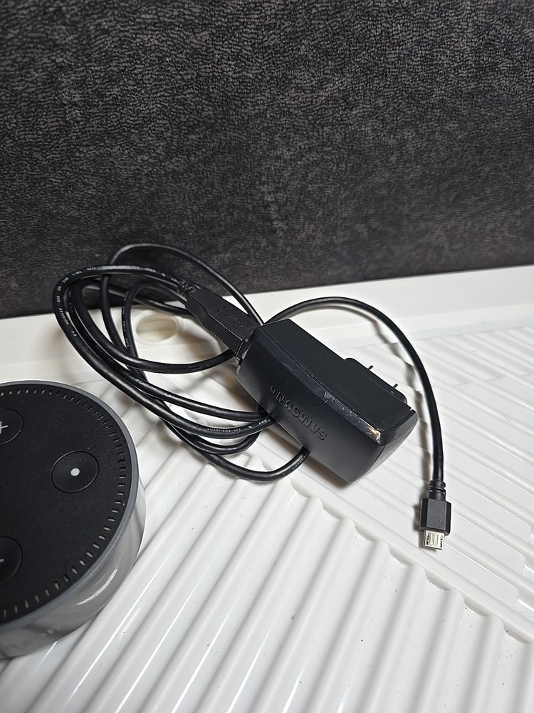 Amazon Echo Dot 2nd Generation Smart Speaker Black, RS03QR, Alexa Device