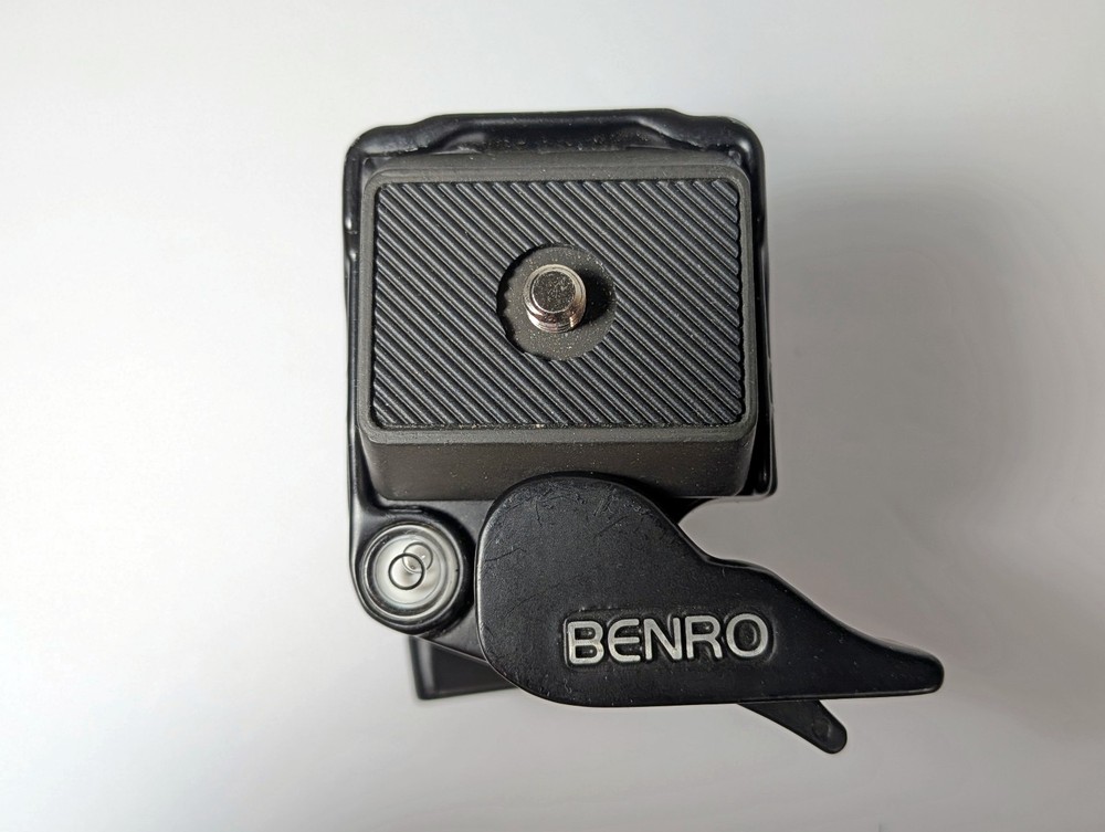 Benro BH00 Standard Size Ballhead w/ Quick Release Camera Plate