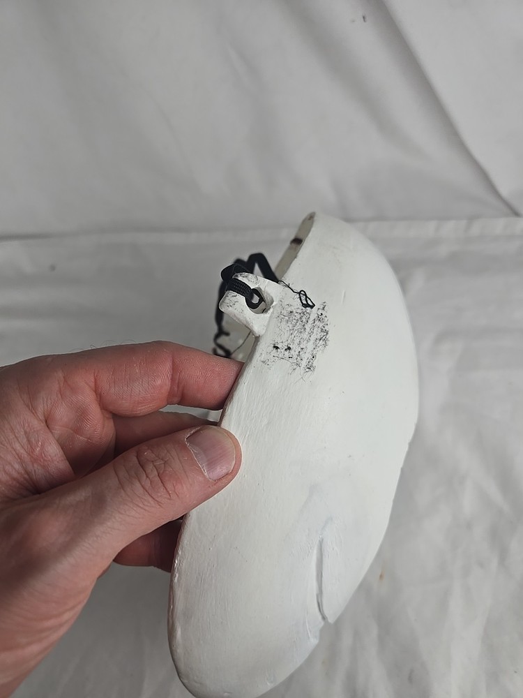 Smile version 2: Resin cast mask Used