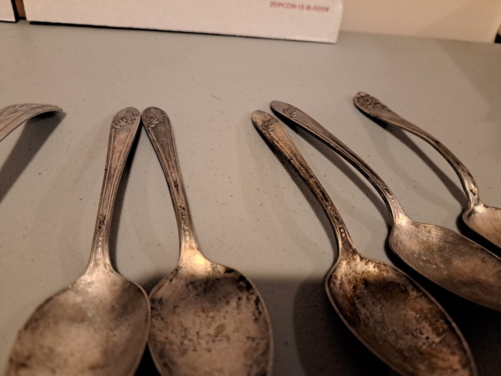 Lot 16 Pieces Silver Plated Kitchenware, Pre-owned