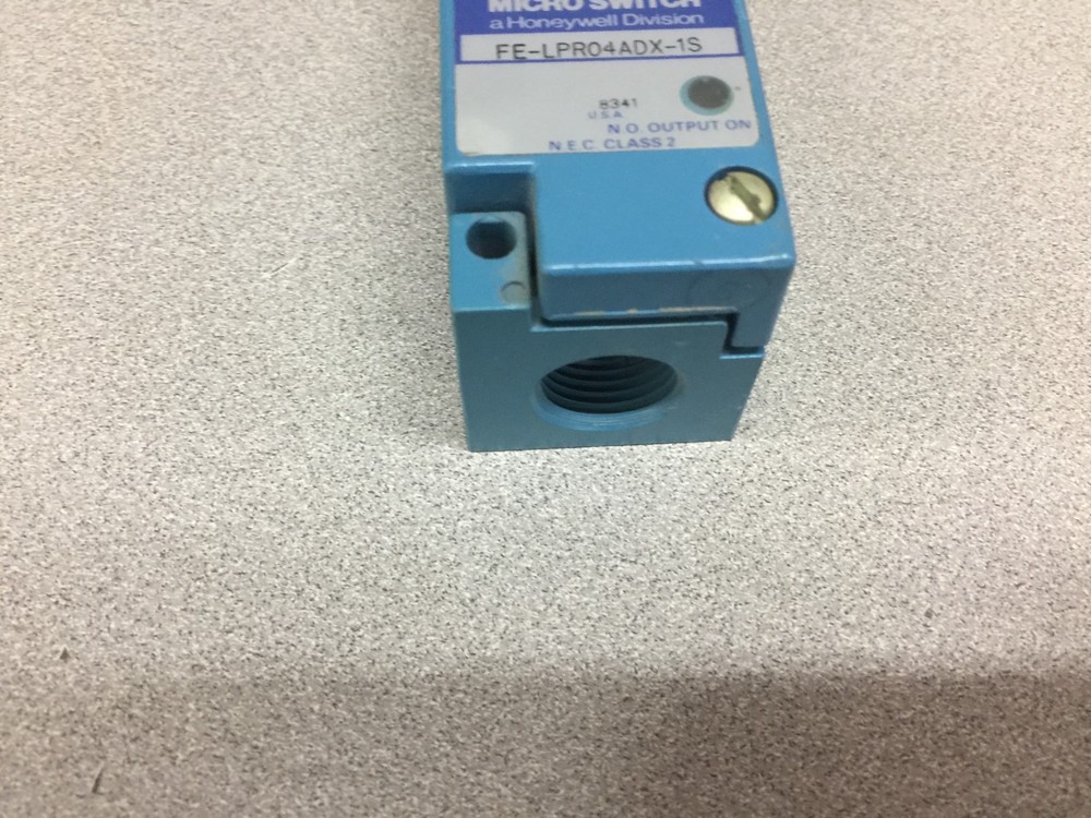 NEW NO BOX HONEYWELL MICROSWITCH FE-LPR04ADX-1S