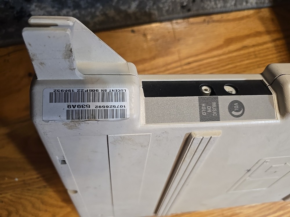 AT&T Lucent Partner 103E16 Control Unit w/ Processor R4.1 Music On Hold Untested