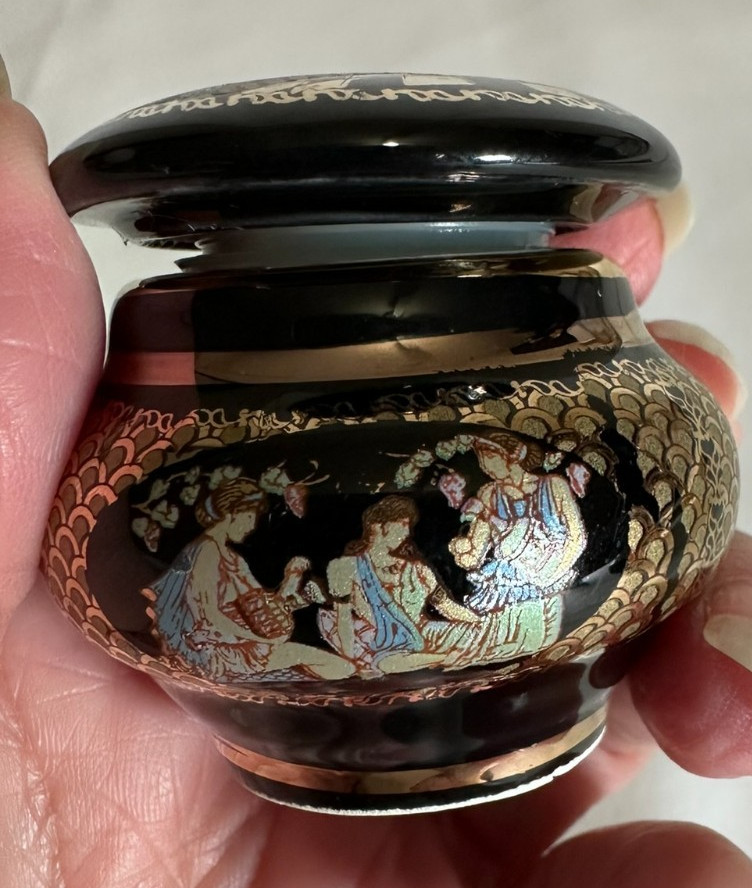 Anais Perfume Empty Mini Porcelain Lidded Jar