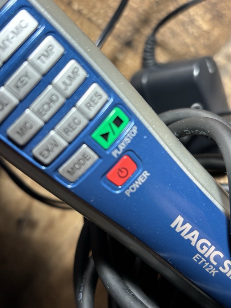 Magic Sing ET12K Wired Karaoke Microphone