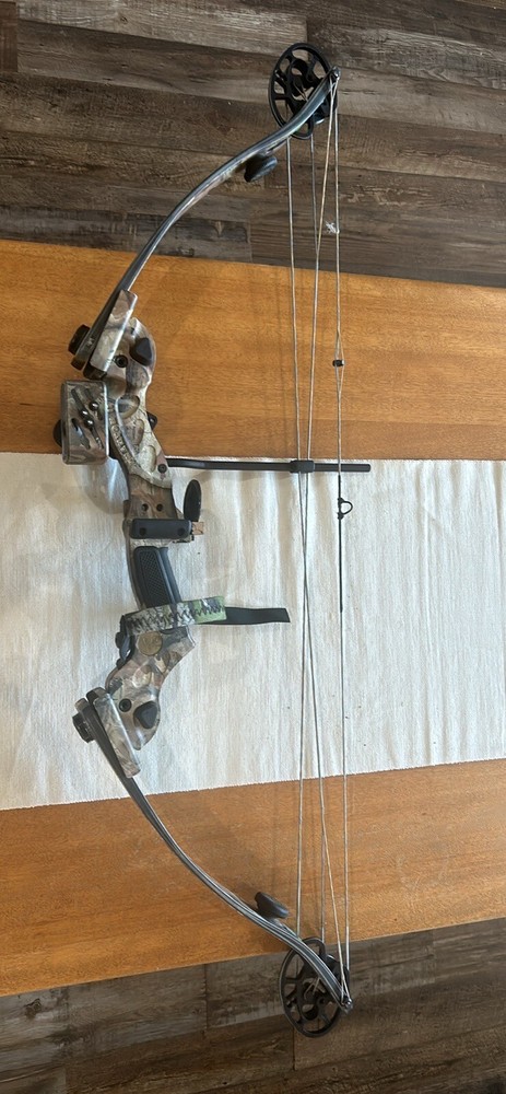 compound bow right hand