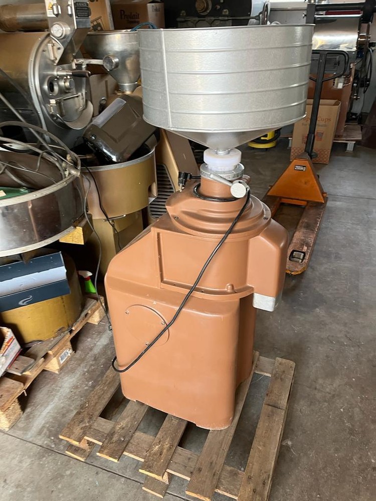 Petroncini industrial coffee grinder