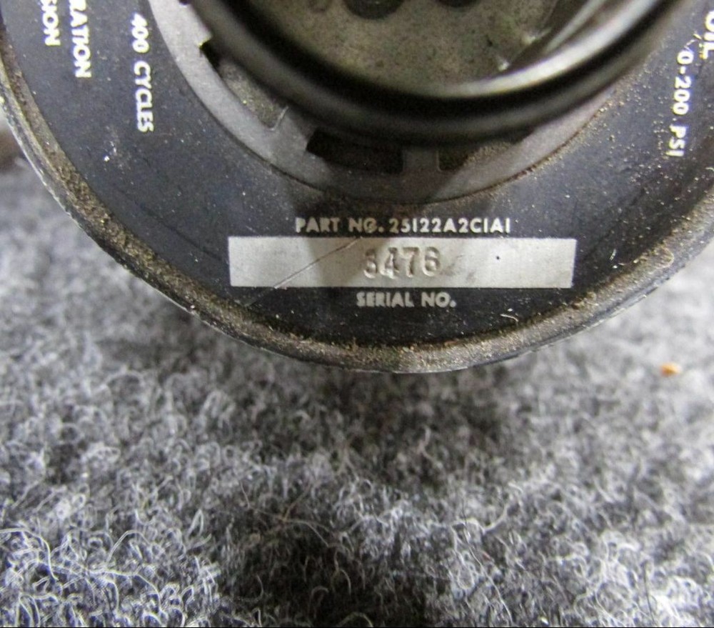 25122A2C1A1 Bendix Oil Pressure Indicator