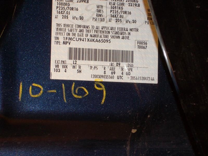 03 04 FORD ESCAPE AUDIO EQUIPMENT 423466