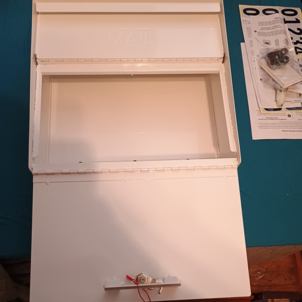 Mail Boss High Securit Wall-Mount Locking Mailbox