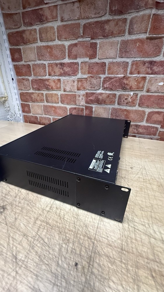 dbx driverack 480 Complete Equalization & Loudspeaker Management System