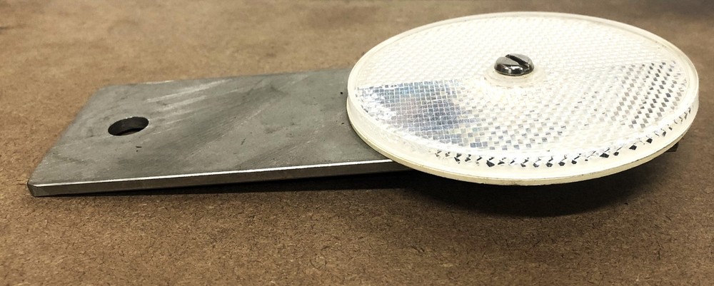 Sate Lite DOT Mounted Reflector SAE-A-71 (Sate-Lite-35) USED